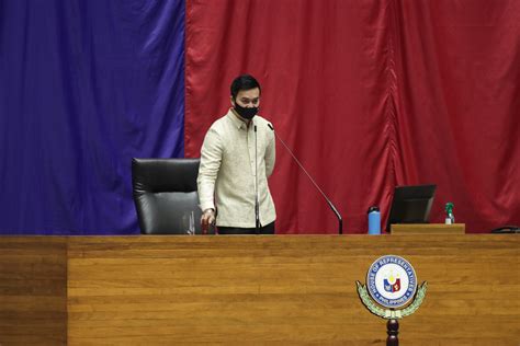 Velasco delivers: House meets own deadline to pass 2021 budget despite leadership change