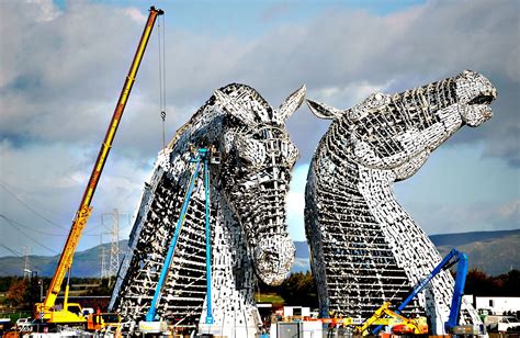 kelpies.jpg 2,048×1,335 pixels | Pictures of the week, Horse sculpture, Falkirk