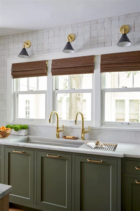 The 11 Best Green Paints for Cabinets, According to Experts | Dark green kitchen, Kitchen ...