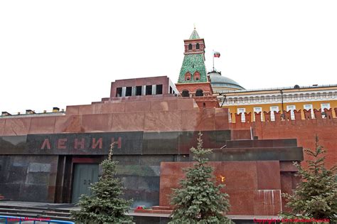 Photography by Fenichel: The Kremlin Wall, Alexander Garden, and Lenin ...