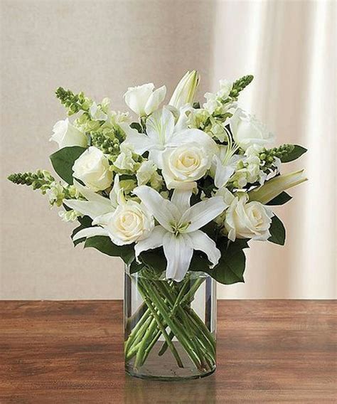 White Sympathy Garden Vase