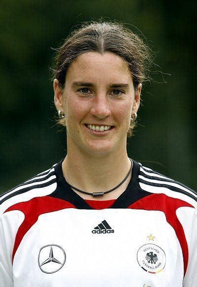 Birgit Prinz (German Footballer) ~ Bio with [ Photos | Videos ]