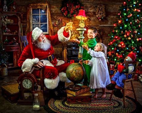 You'll Love These Santa Claus Jigsaw Puzzles ~ Here Comes Santa Claus