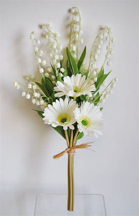 WB198WH - Real Touch Gerber Daisy & Lily of the Valley Bouquet - White | Lily of the valley ...