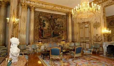 French President Emmanuel Macron House: Élysée Palace of Chief Guest ...