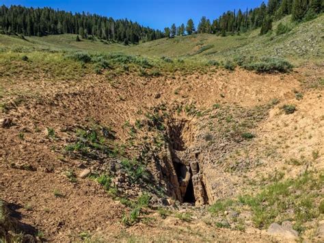 Peter Sinks and Temple Peak Area Trails, Utah: Off-Road Map, Guide, and Tips | onX Offroad