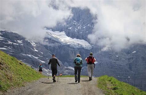 Manali Trekking Packages | Book now and get 50% Off!