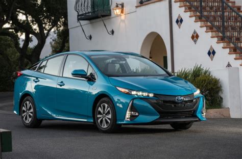 New 2022 Toyota Prius Fuel Economy, Changes, Interior - Toyota Engine News