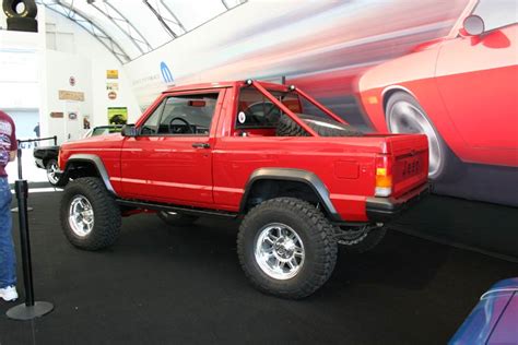 Jeep Cherokee Sport:picture # 8 , reviews, news, specs, buy car