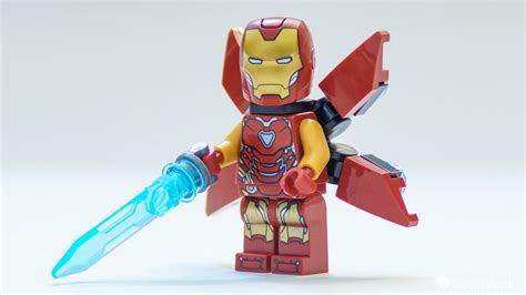 LEGO Marvel 76216 Iron Man Armory Review 19 uYf6JL - The Brothers Brick ...