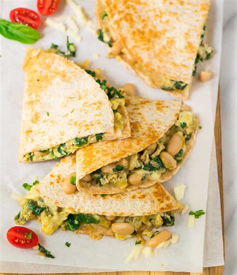 Breakfast Quesadilla {Make-Ahead & Freezer-Friendly} - WellPlated.com