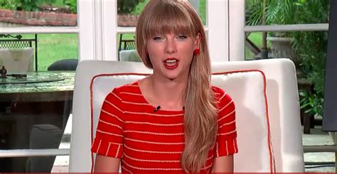 taylor-swift-live-chat | Country Music News Blog | CMNB