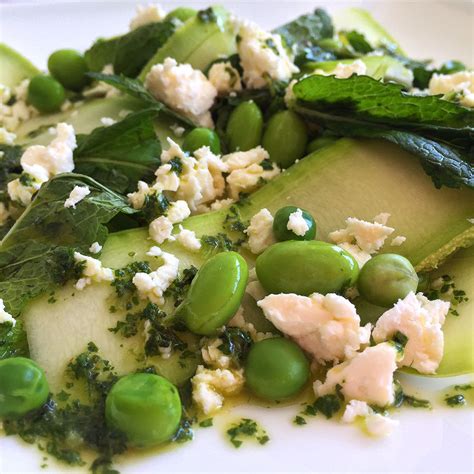 Courgette, Feta, Mint, Edamame & Pea Salad in a Lemon Herb Dressing