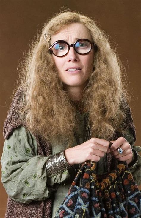 Sybill Trelawney | Harry potter wiki, Harry potter cosplay, Harry potter teachers