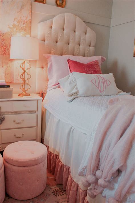 Check Out This Year’s Most Unbelievable Dorm Room Makeover | Pink dorm rooms, Ole miss dorm ...