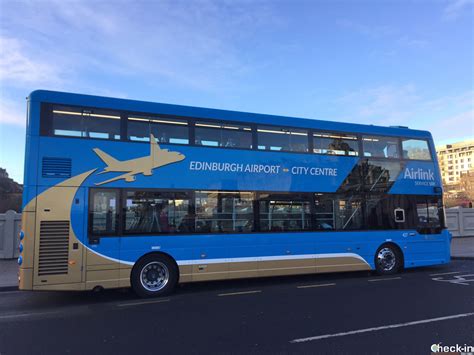 Edinburgh Airport: how to reach the city centre by Airlink 100 bus