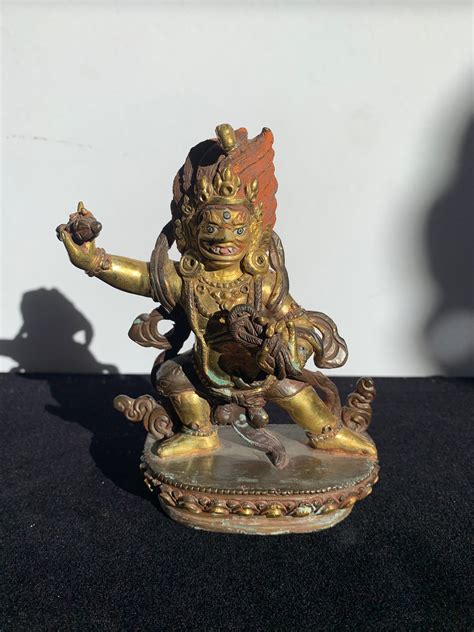 Vajrapani Sculpture - Khazana