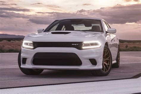 2018 Dodge Charger SRT Hellcat Pricing - For Sale | Edmunds