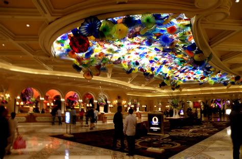 Bellagio Interior | The flowers are made of blown glass. | Ray Boone | Flickr