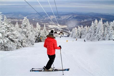 7 Best Ski Resorts in Vermont, 2022/23 | SnowPak | Skiing at Vermont ...