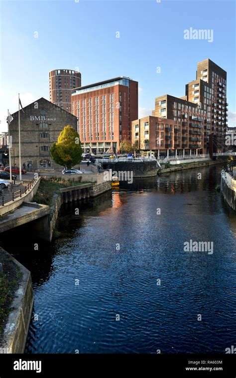 River Aire, Leeds, West Yorkshire, UK Stock Photo - Alamy