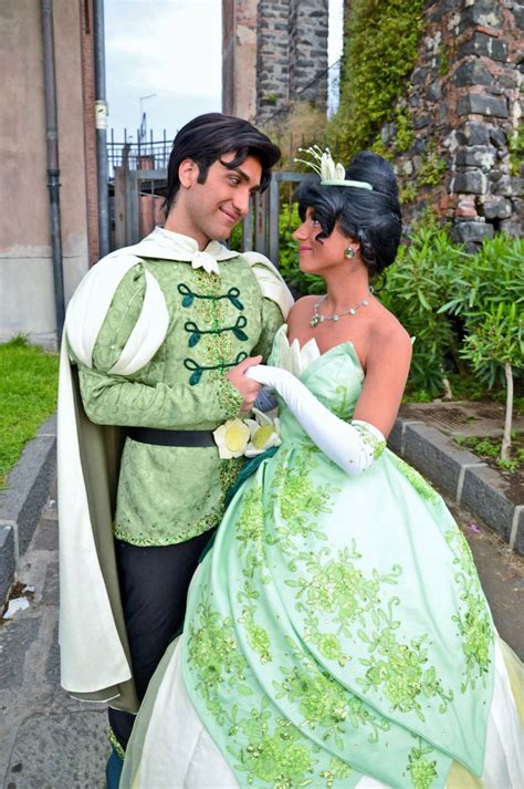 Princess Tiana Costume, Tiana Dress, Disney Princess Tiana, Couple ...