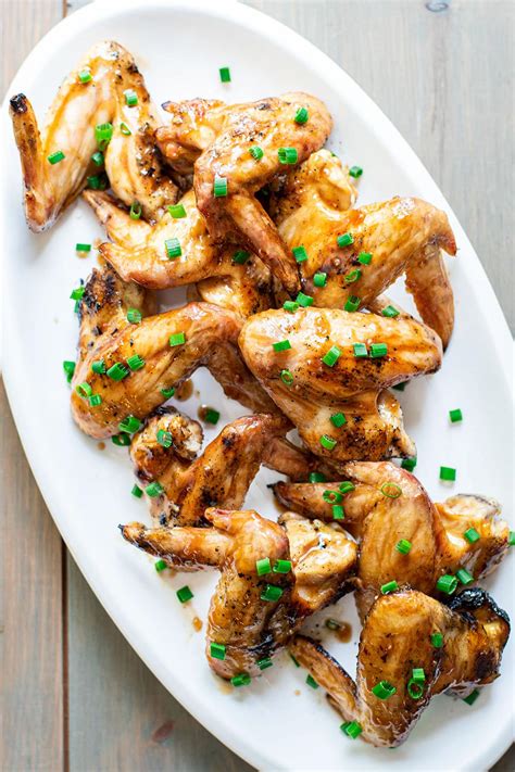 Grilled Honey Garlic Chicken Wings Recipe - Kitchen Swagger