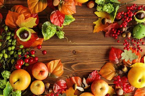 Autumn Wooden Background Fruits HD Wallpaper - Best Wallpaper HD Fruit ...