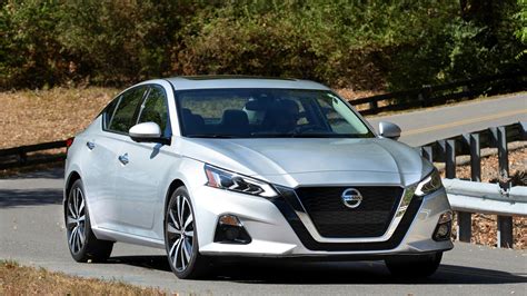 2020 Nissan Altima AWD | Test Drive Review | CARFAX