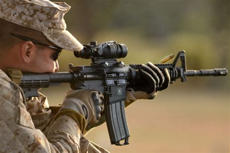 M4 Carbine Vs M16