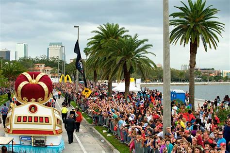 2020 Tampa Bay Gasparilla Pirate Festival – Trekient.com