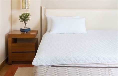 Comfortable Mattress Protector- SLEEEP by ITC Hotels