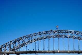 Aboriginal and Australian flags above Sydney Harbour Bridg… | Flickr