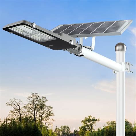 Solar Street Lights: The Benefits and Functionalities