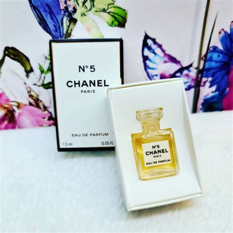 CHANEL NO 5 EDP MINIATURE PERFUME 1,5ML | Shopee Malaysia