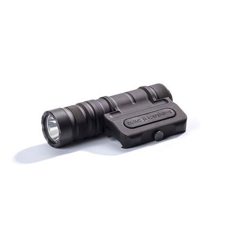 Best Weapon Mounted Lights for Rifles - GUNSANDTACTICS.COM