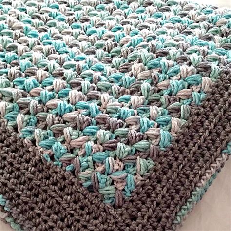 Zig Zag Puff Stitch Baby Blanket Featured on CrochetSquare.com Crochet ...