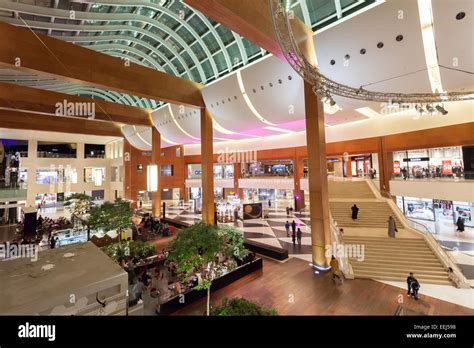 360 Mall in Kuwait City Stock Photo - Alamy