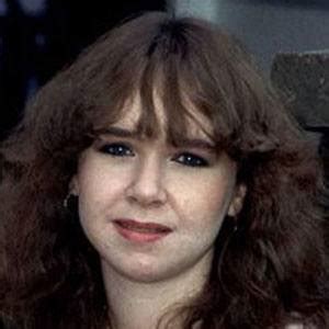 Susan Tully - Age, Family, Bio | Famous Birthdays