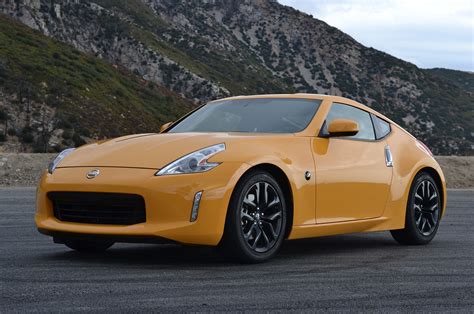 One Week With: 2017 Nissan 370Z | Automobile Magazine