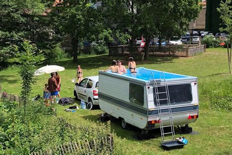 Camper trailer turned into mobile swimming pool by Benedetto Bufalino ...