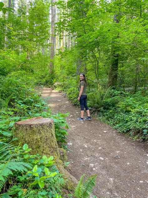 Rattlesnake Ledge Trail: Awesome Day Hike Near Seattle, WA