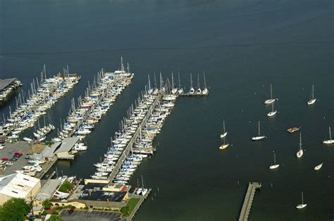 Pirates Cove Marina slip, dock, mooring reservations - Dockwa