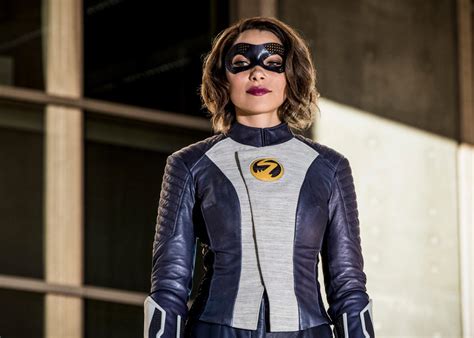 New The Flash Photos: Nora West-Allen As XS, A New Meta Villain, And More - GameSpot