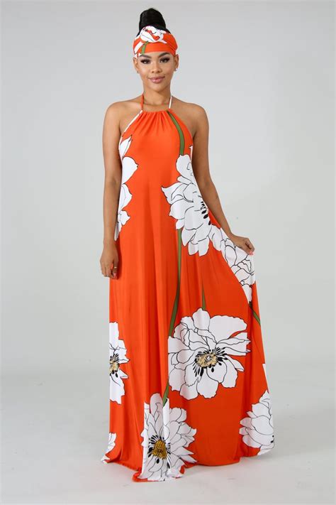 Sleeveless Maxi Dresses For Women - Halter Open Back Summer Dress