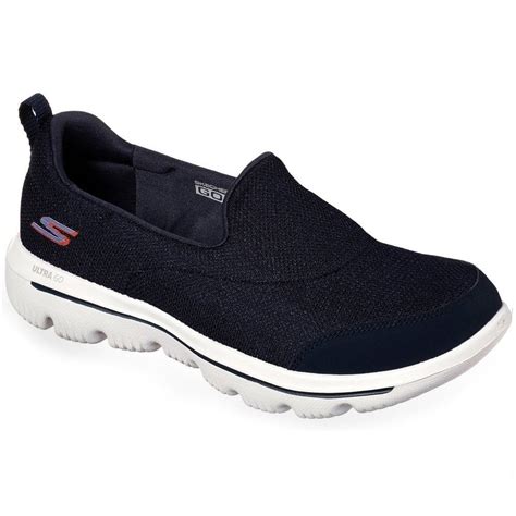 Skechers Go Walk Evolution Ultra Reach Womens Slip-On Shoes - Navy/White