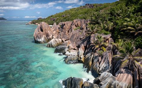 How to Visit Anse Source D'Argent in the Seychelles