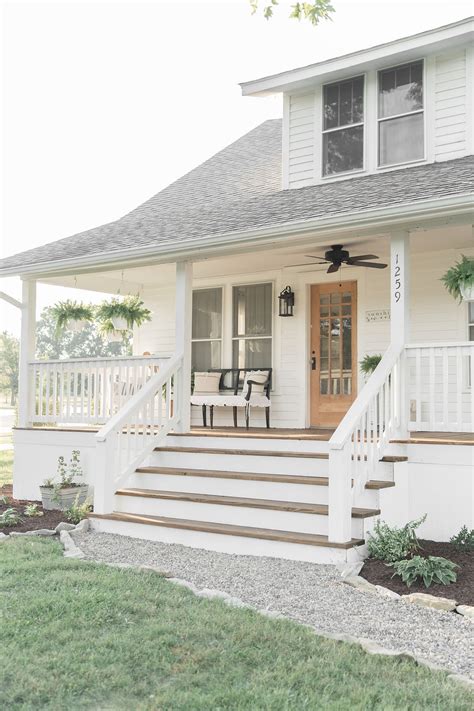 20+ Modern Farmhouse Front Porch Ideas – ZYHOMY