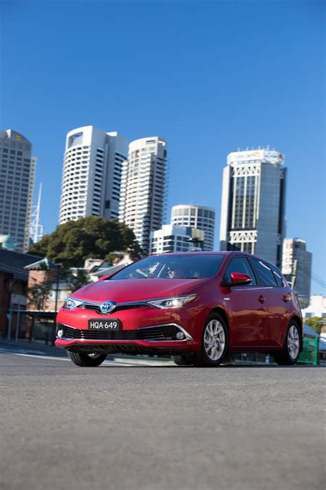 Australia’s New Toyota Corolla Hybrid Has A Driving Range Of Over 1,000 ...