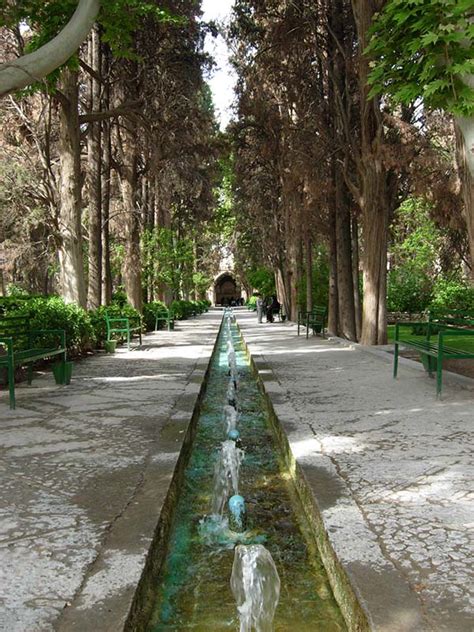 Inventory of Islamic Historic Gardens: Fin Garden in Iran - Med-O-Med